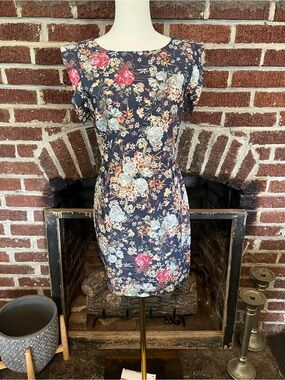 line & dot floral denim sheath dress